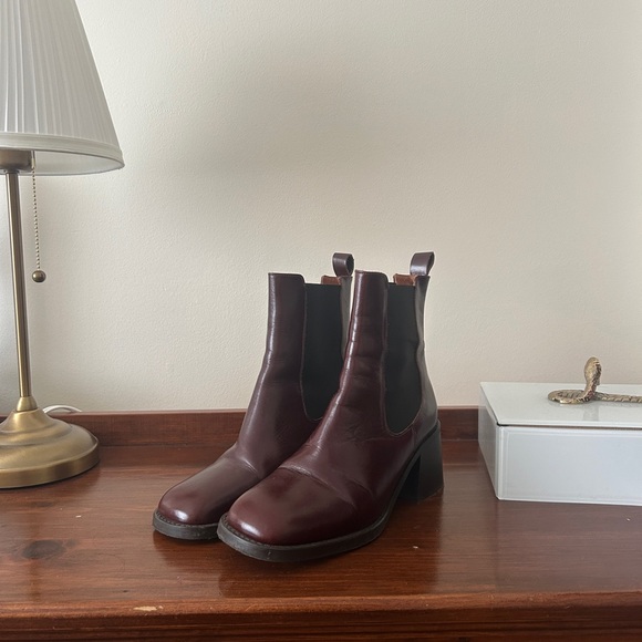 Jonak Shoes - Jonak Paris - Burgundy Leather Chelsea Boot with Block Heel